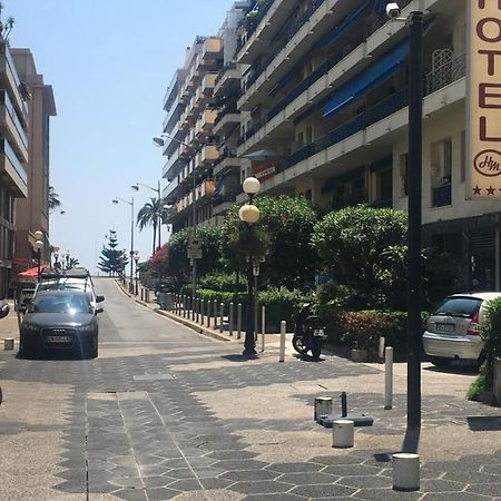 ニース Studio Carre D'Or Situe A 50 M De La Plageアパートホテル エクステリア 写真