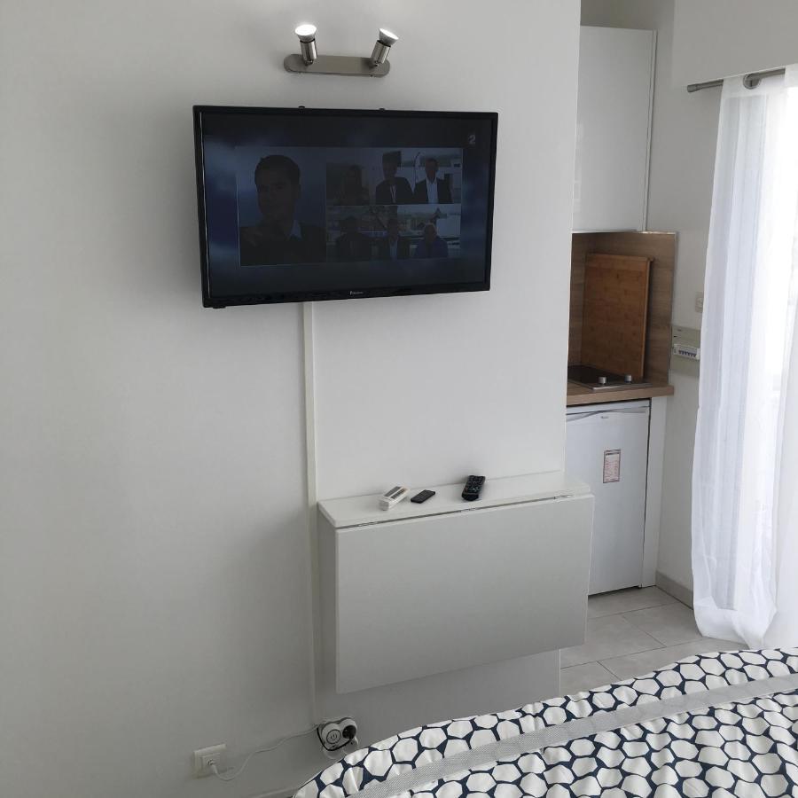 ニース Studio Carre D'Or Situe A 50 M De La Plageアパートホテル エクステリア 写真